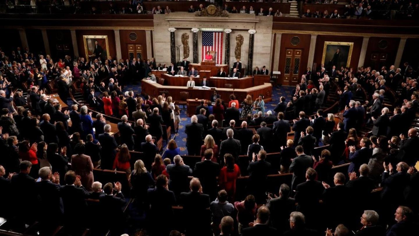 January 3, 2019 - PBS NewsHour full episode: asset-mezzanine-16x9