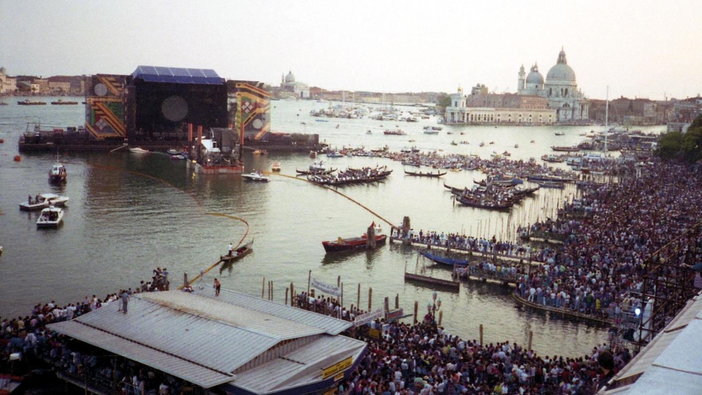 Pink Floyd: Live in Venice: asset-mezzanine-16x9