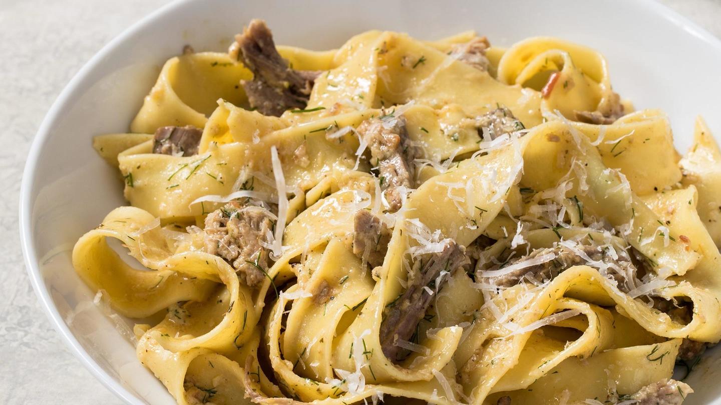 Two Classic Pastas: asset-mezzanine-16x9