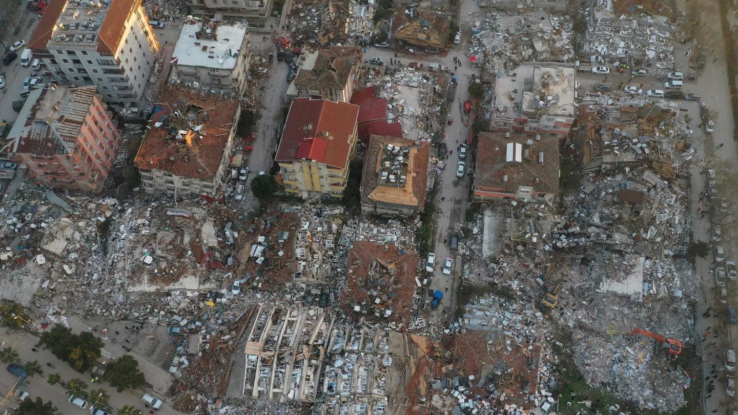 February 7, 2023 - PBS NewsHour full episode: asset-mezzanine-16x9