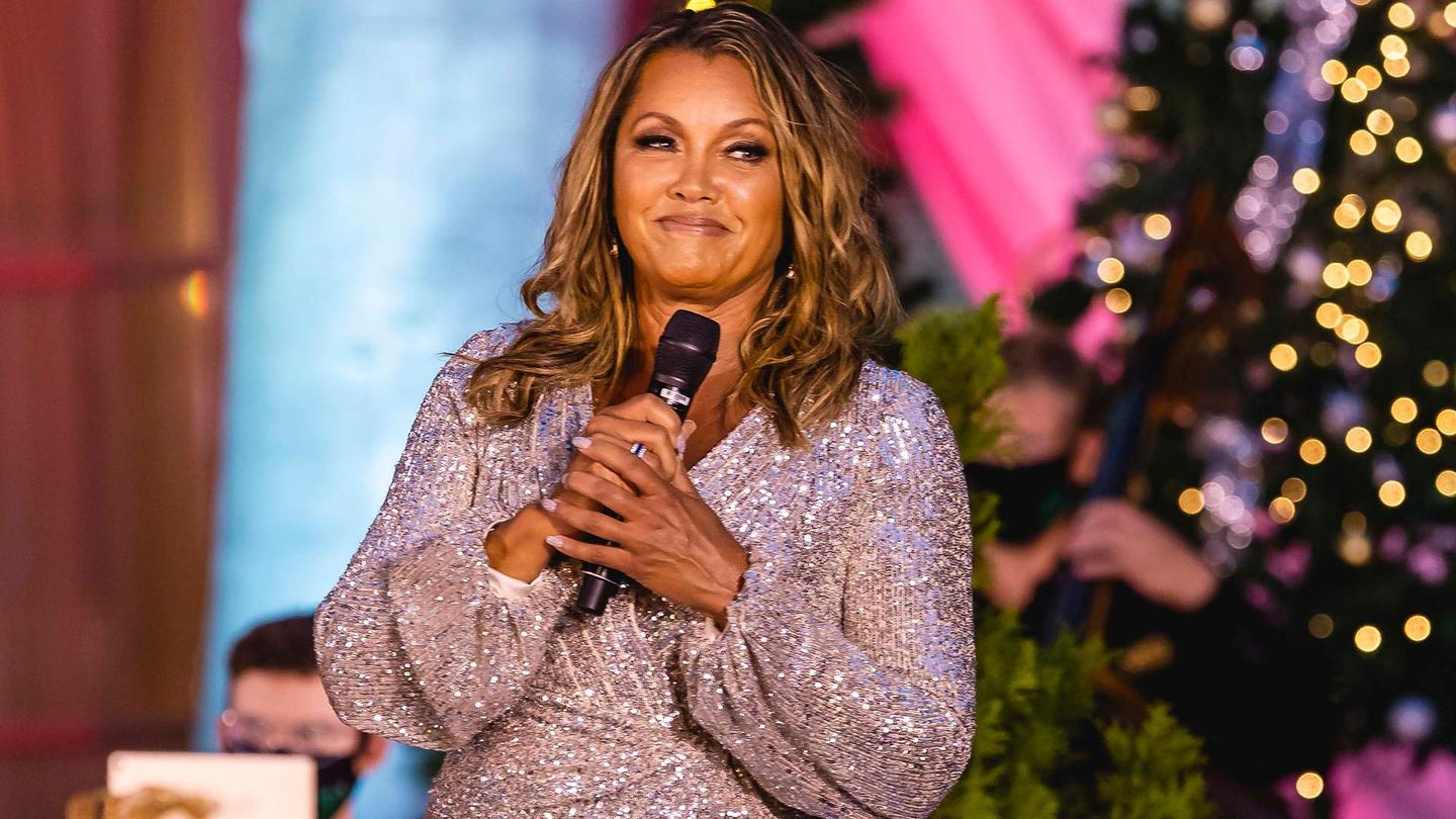Ella Wishes You a Swinging Christmas with Vanessa Williams: asset-mezzanine-16x9