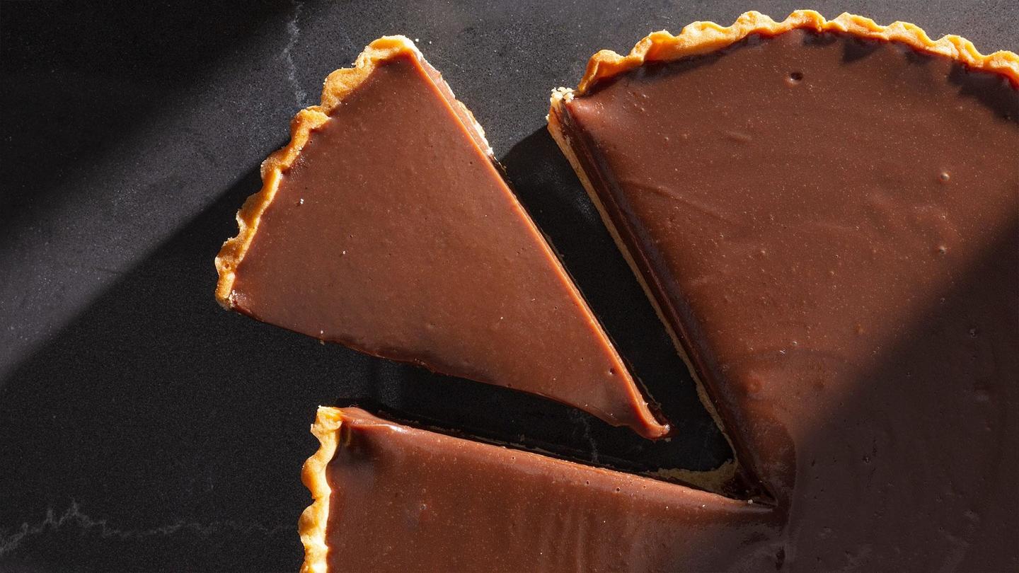Chocolate Tart and Ice Cream: asset-mezzanine-16x9