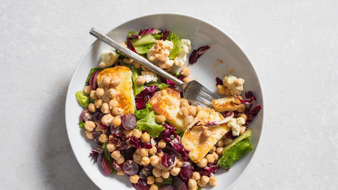 Hearty Soup and Salad: asset-mezzanine-16x9