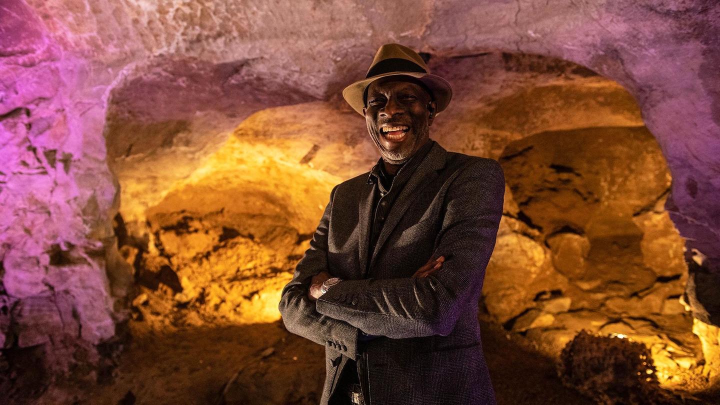 Keb' Mo': asset-mezzanine-16x9