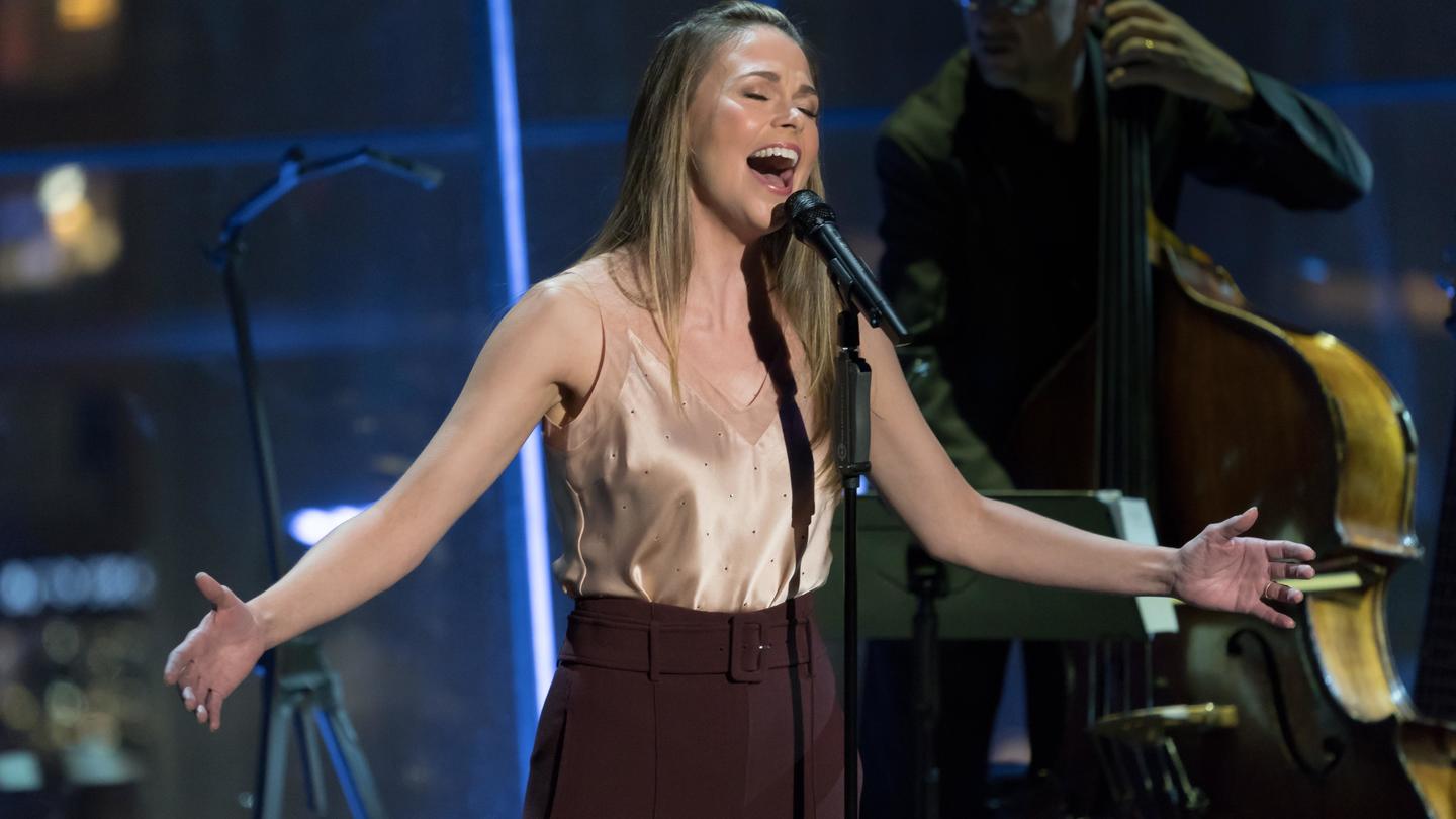 Sutton Foster in Concert: asset-mezzanine-16x9