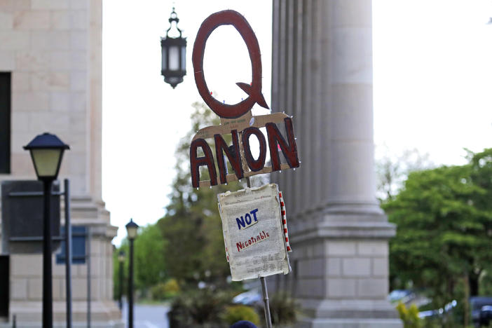 AP photo of Q