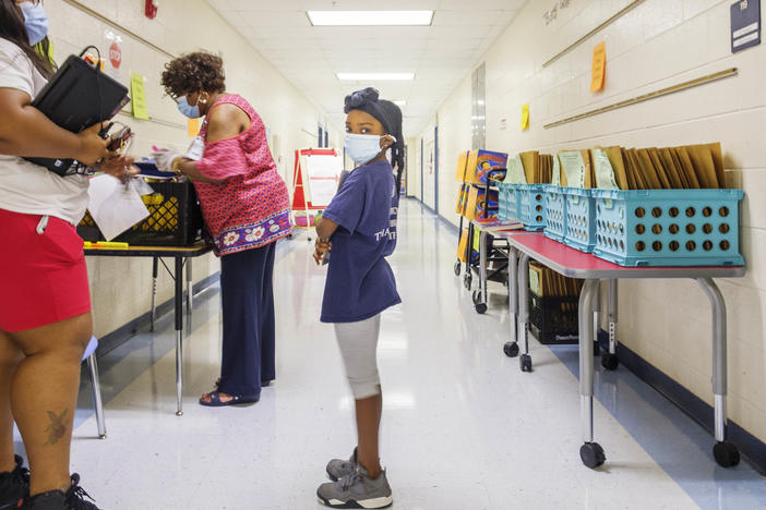 Students at Heritage Elementary School in Macon recently picked up laptops for the start of virtual school for fall 2020. 