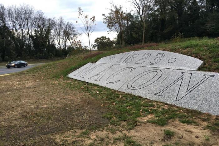 Pink granite Macon sign