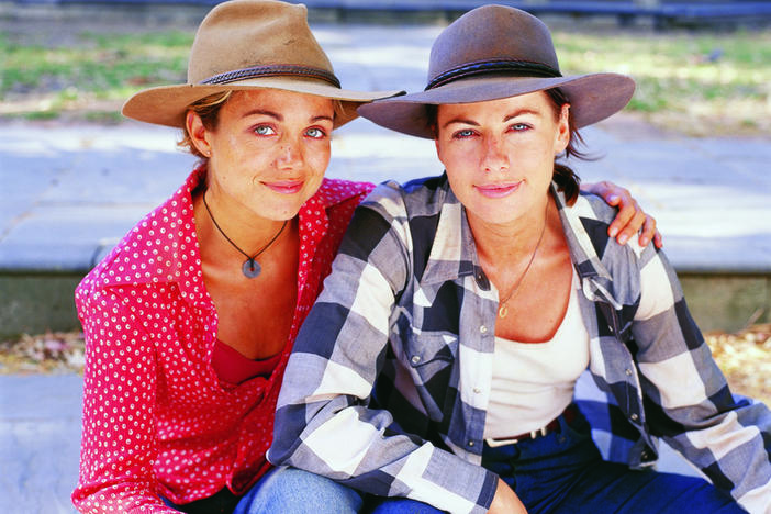 McLeod's Daughters Cast