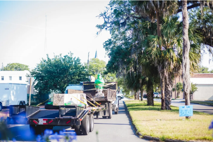 Brunswick Confederate monument loaded on truck