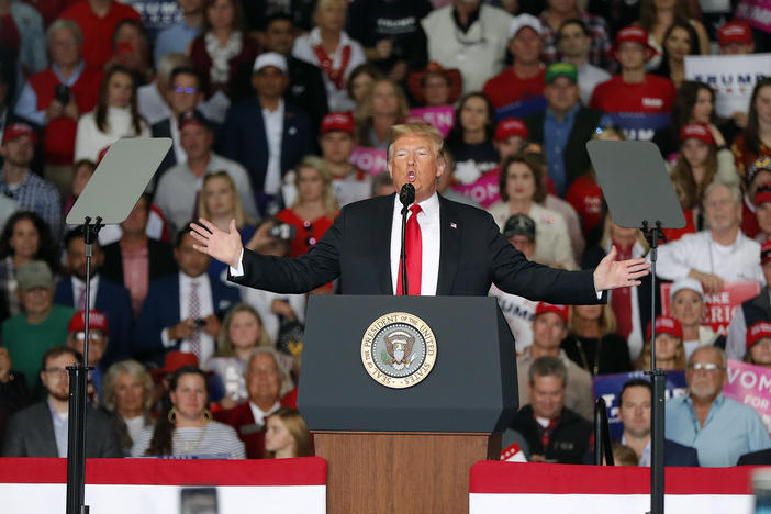 Donald Trump in front of a crowd in Macon. 