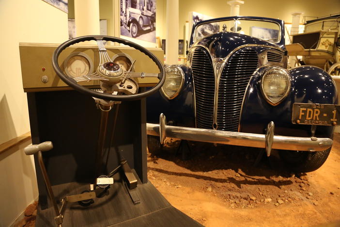 1940s car and modified steering wheel