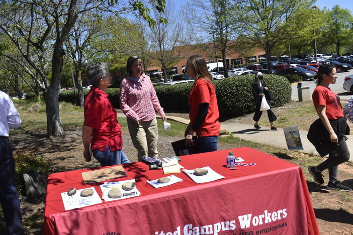  Georgia Gwinnett College faculty members gather to raise awareness of budget cuts they say exacerbate existing funding problems. Ross Williams/Georgia Recorder