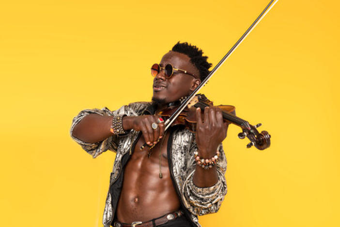 Demola The Violinist!