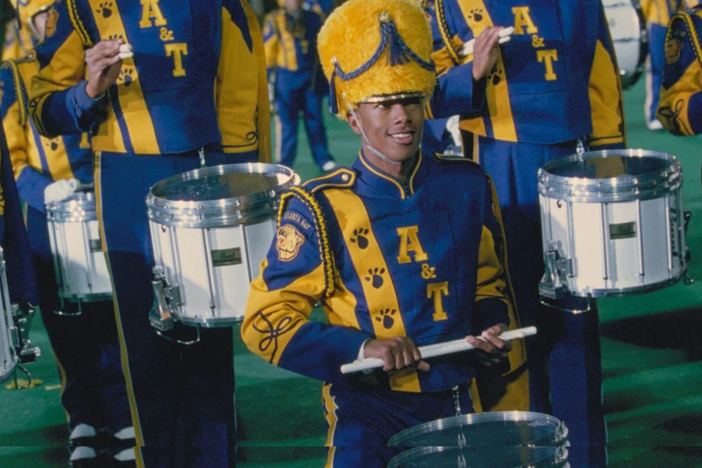 Nick Cannon stars in the 2002 film Drumline