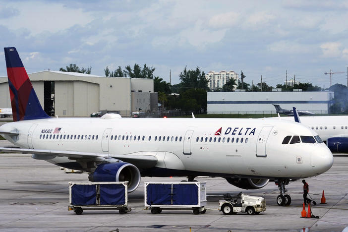 A Delta Air Lines jet arrives at Fort Lauderdale-Hollywood International Airport, Thursday, Dec. 22, 2022, in Fort Lauderdale, Fla.