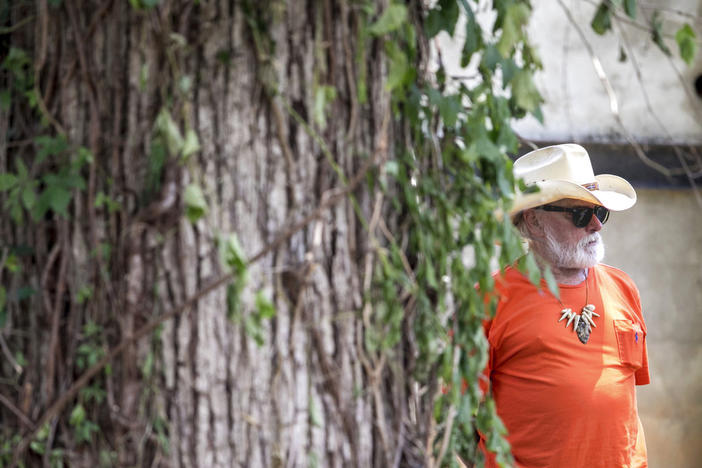 Guitarist Dickey Betts, founding member of The Allman Brothers Band, attends Gregg Allman's burial at Rose Hill Cemetery, Saturday, June 3, 2017, in Macon, Ga.