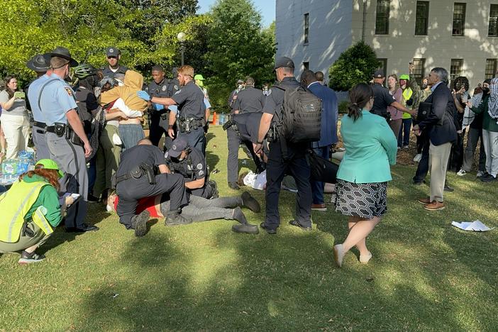 UGA police arrest pro-Palestinian protestors in a Monday morning demonstration.