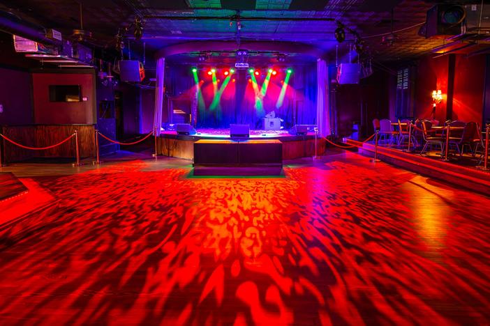 The Music Room at Smith's Olde Bar