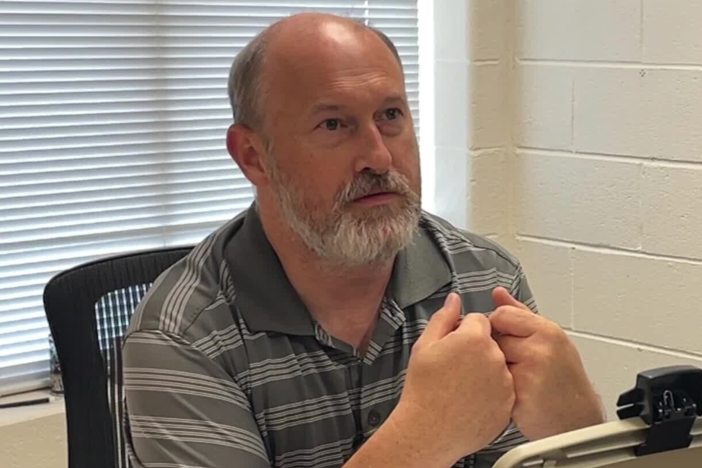 Etowah High School teacher, Lee Coker. Screenshot