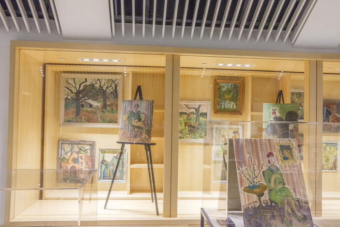 Previously unknown paintings by author Flannery O’Connor now on display in Milledgeville.