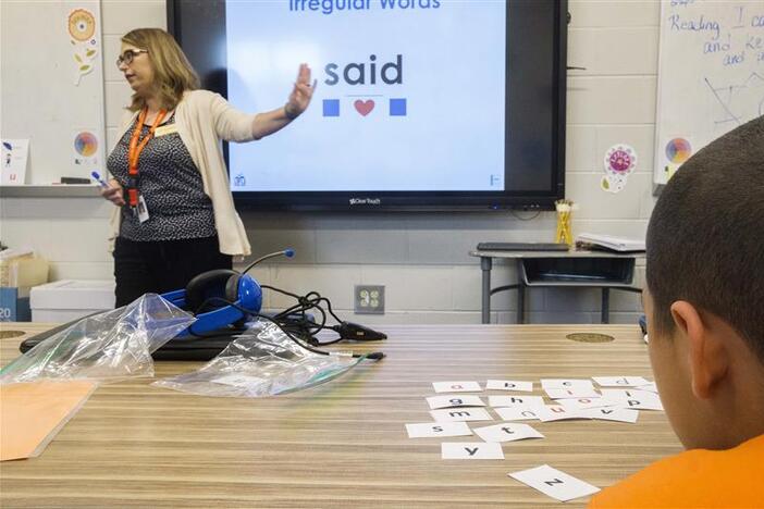 Bibb County teacher Heidi Hintermaier teaches a summer school reading class in Macon in June, 2023. RS6873_060723_READING_52 FILE.jpg  