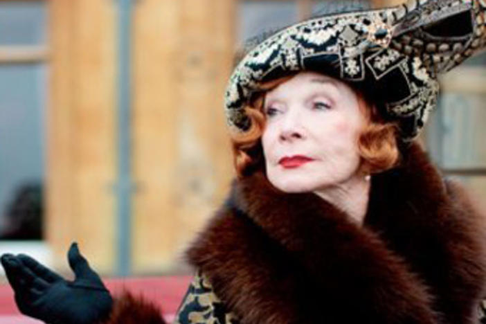 Shirley MacLaine is Dame Maggie Smith's new nemesis.
