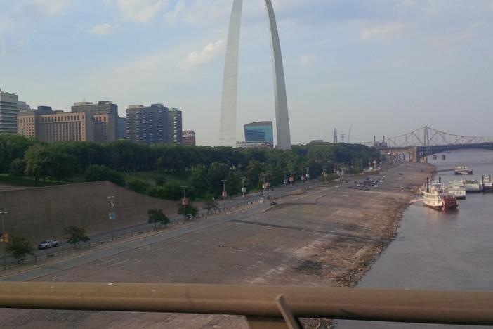 St. Louis "Gateway" on return from Alton High School, Alton IL.