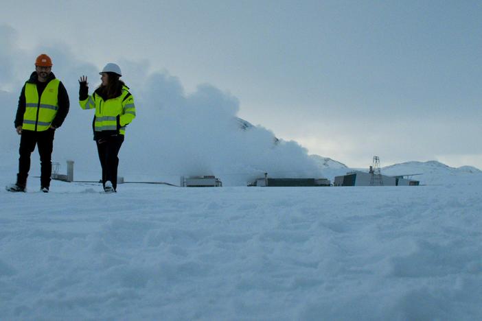 Ari visits Iceland, a country powered entirely by renewables.