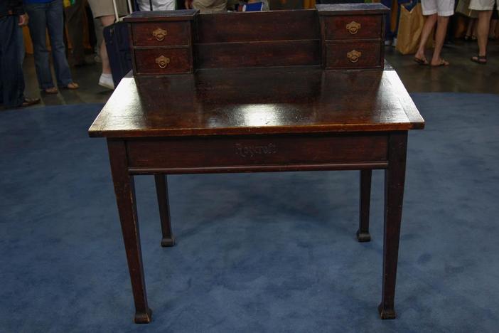 Appraisal: Arts & Crafts Roycroft Inn Desk, ca. 1910