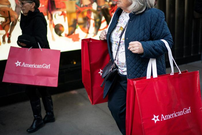 How inflation is changing the way some Americans celebrate the holidays