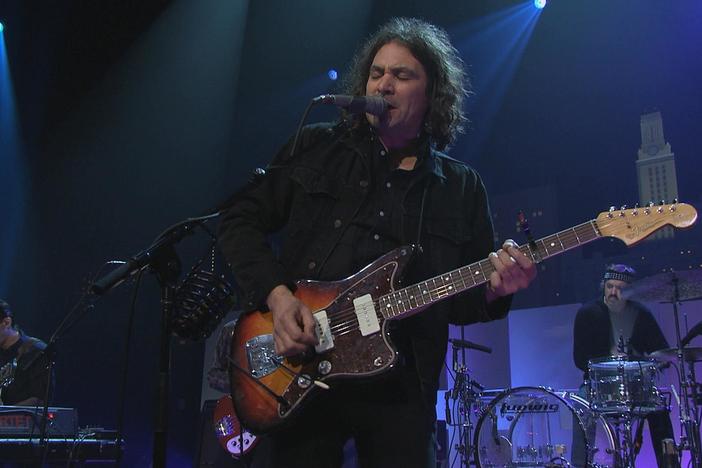 The War on Drugs perform their song "Under the Pressure" 