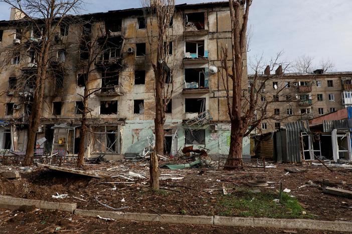 News Wrap: Russia cements substantial battlefield win in eastern Ukraine