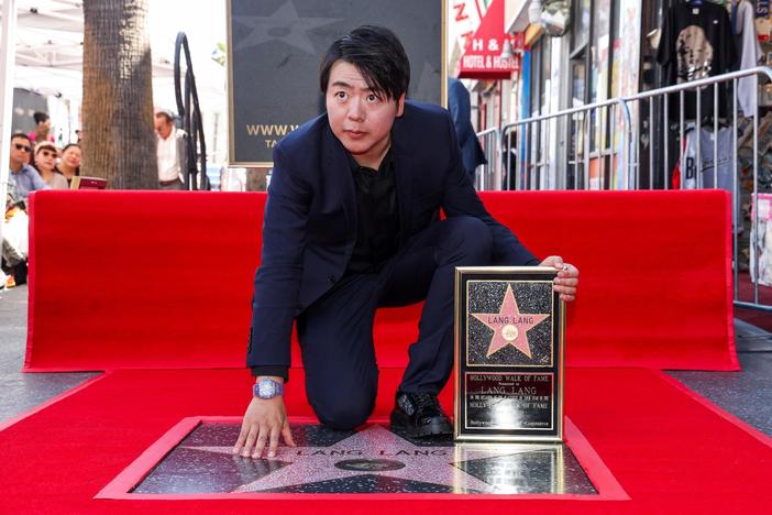 Renowned pianist Lang Lang's Brief But Spectacular take on loving what you play