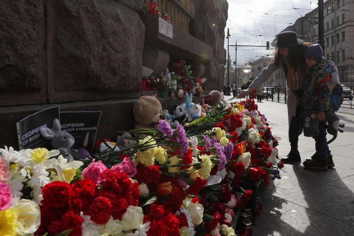 News Wrap: Russia mourns victims of Moscow attack as some suspects charged with terrorism