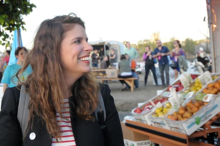 Vivian heads on an adventure to Feast Portland.