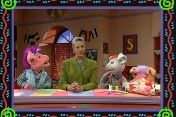 Host Lyn May and the Salsa cast introduce the story for today's lesson.