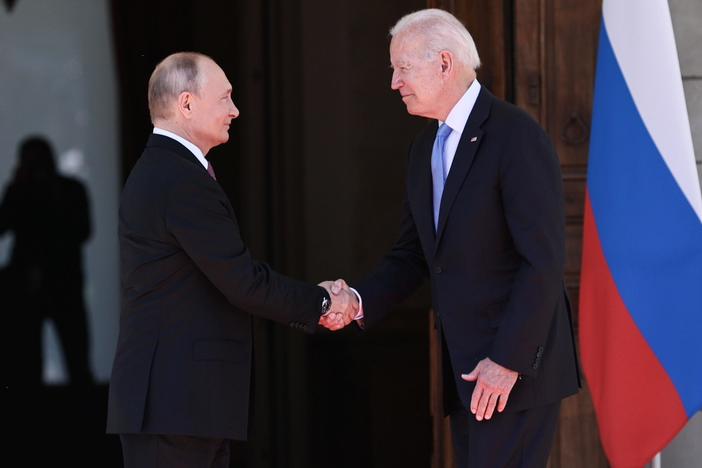 News Wrap: Putin praises Biden as 'professional'