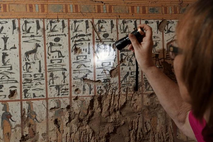 Analyzing the style and shape of hieroglyphs can shed light on the ancient artists' lives.