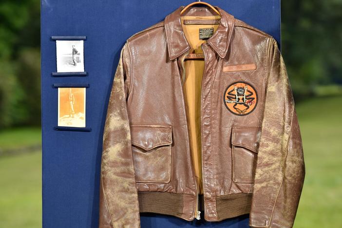 Appraisal: WWII Parachute Infantry Regiment A-2 Jacket