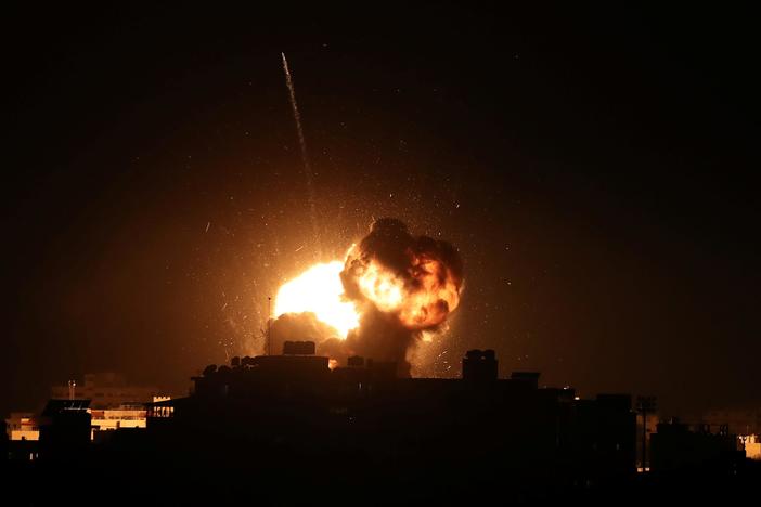 News Wrap: More missile and rocket strikes in Gaza