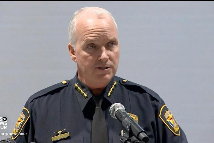 News Wrap: Texas police officer resigns over fatal shooting of black woman