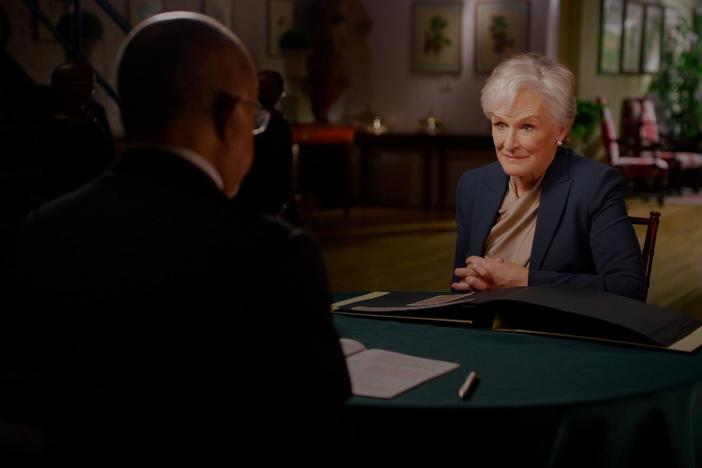 Glenn Close discovers that the Quakers disowned her ancestor.