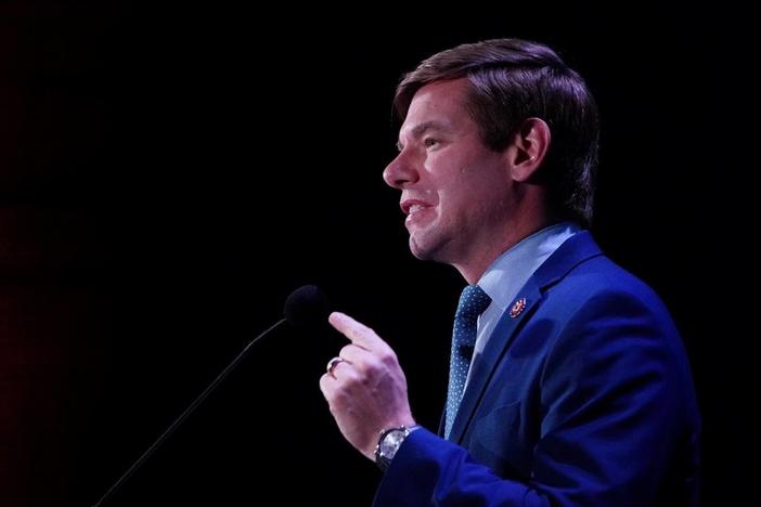 2020 field loses a contender as Swalwell drops out