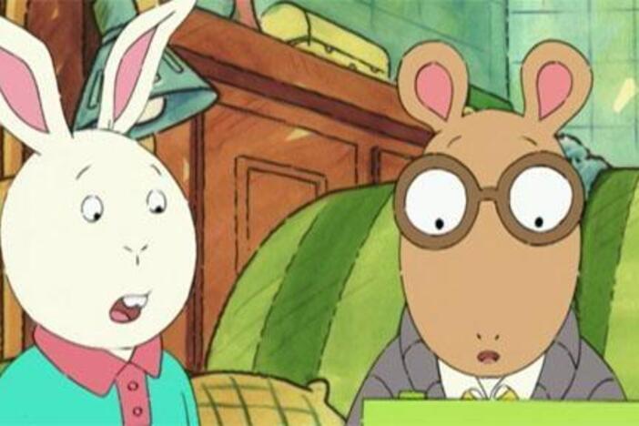 Arthur tries to put ants into his new ant farm, but they get away!