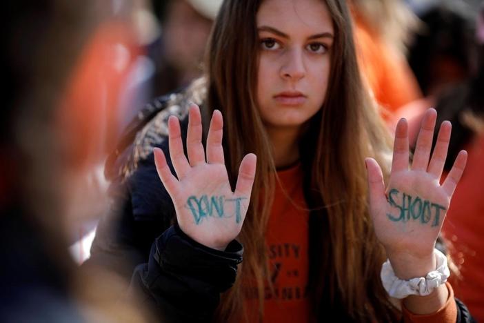 Congressional Democrats return from recess vowing to prioritize gun legislation