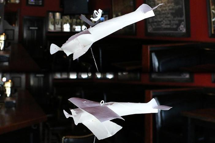 A pilot transforms how airplanes fight during WWI, but nearly plummets and dies trying.