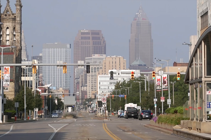Can urban reforestation help lower rising temperatures?