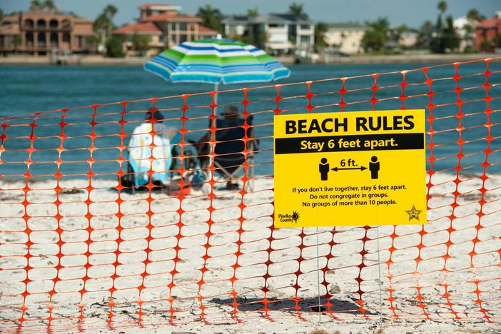 News Wrap: Florida reports 1,300 new coronavirus cases