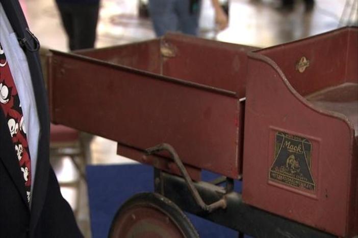 Appraisal: Steelcraft Pedal Mack Dump Truck, ca. 1925.